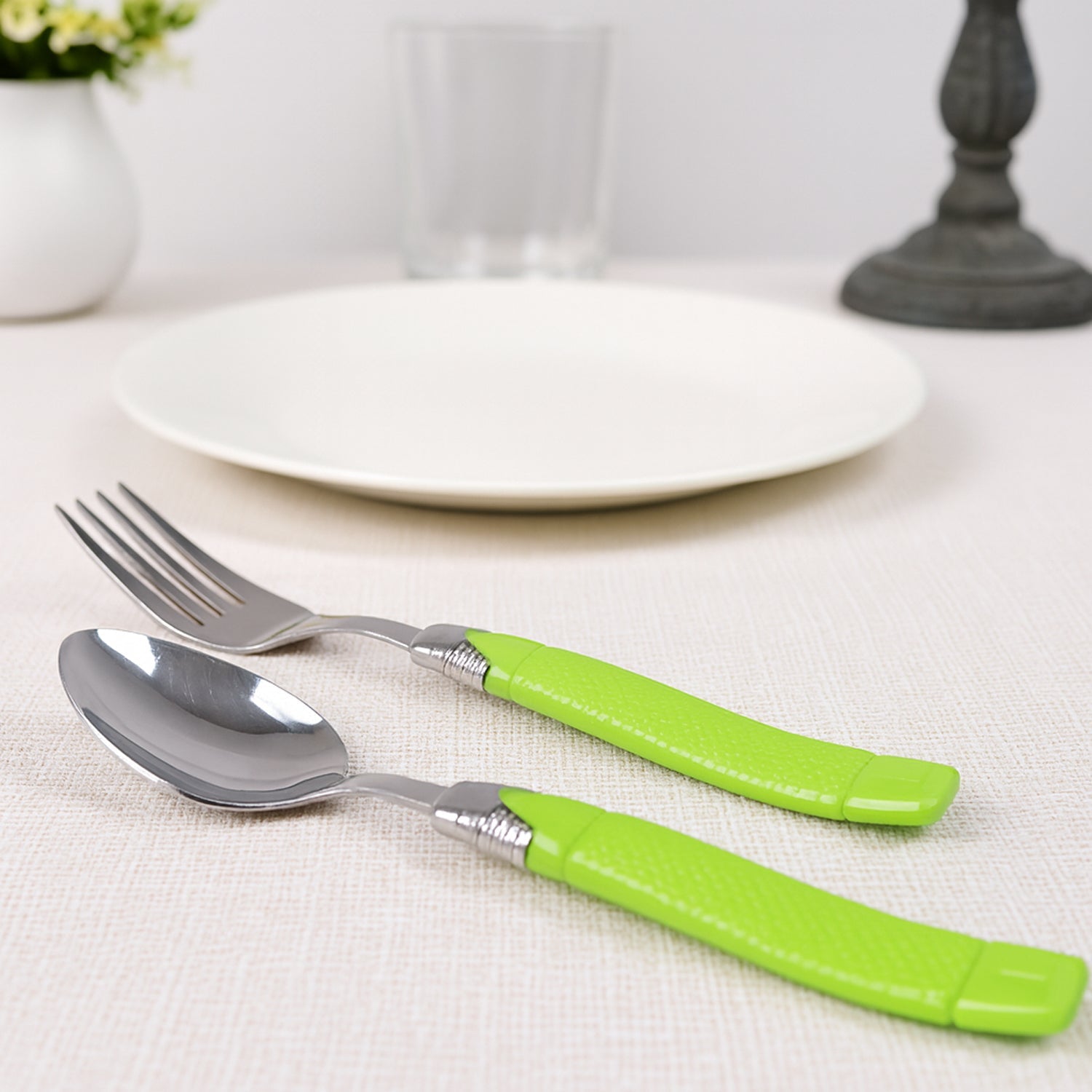 Supermom Premium Fancy Cutlery Set with Holder (24 Pc / Set) Supermom Premium Fancy Cutlery Set with Holder (24 Pc / Set)